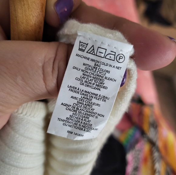 RAMY BROOK Cream Cashmere sleeveless  top💥 In excellent condition 💯 STUNNING - Picture 5 of 5